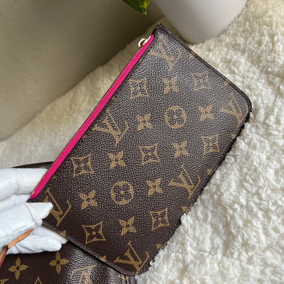 !SOLD !!!!!!! 🛑 Louis Vuitton Neverfull PM Monogram with pouch +dust bag - Picture 10 of 17